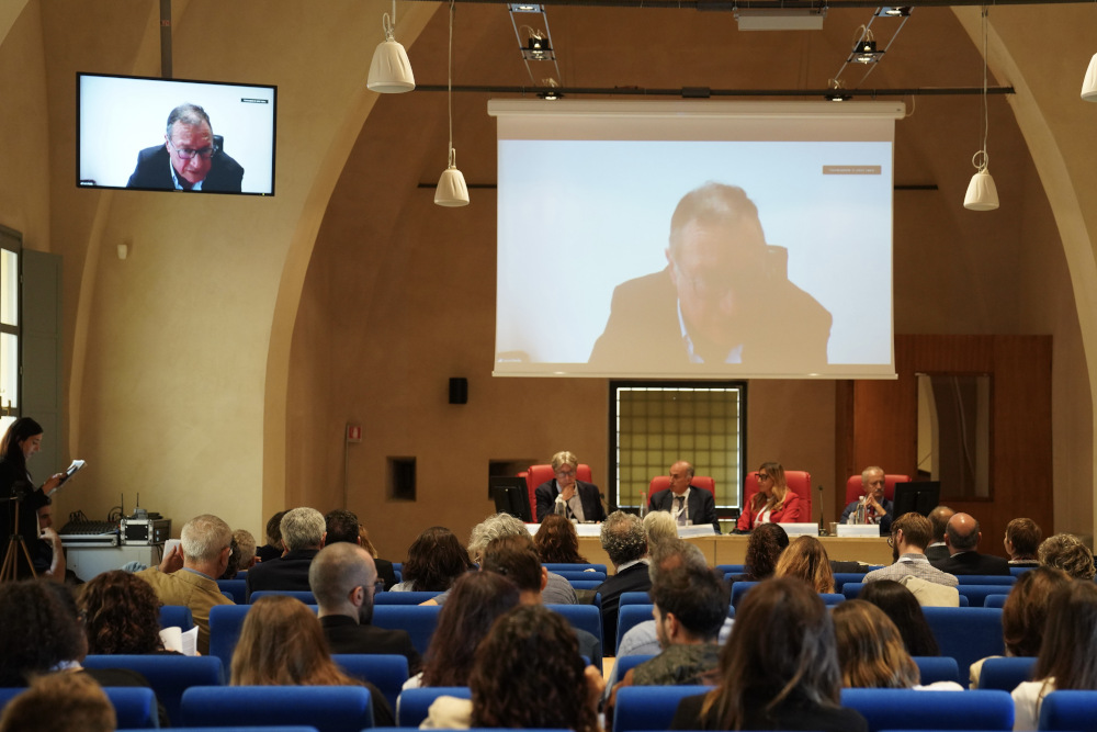 Gaeta (LT), Castello Angioino. L'intervento di Marco Mancini (Presidente della Fondazione CHANGES), durante i saluti istituzionali in apertura al Convegno del CdE DTC Lazio 10-11 ottobre 2024.